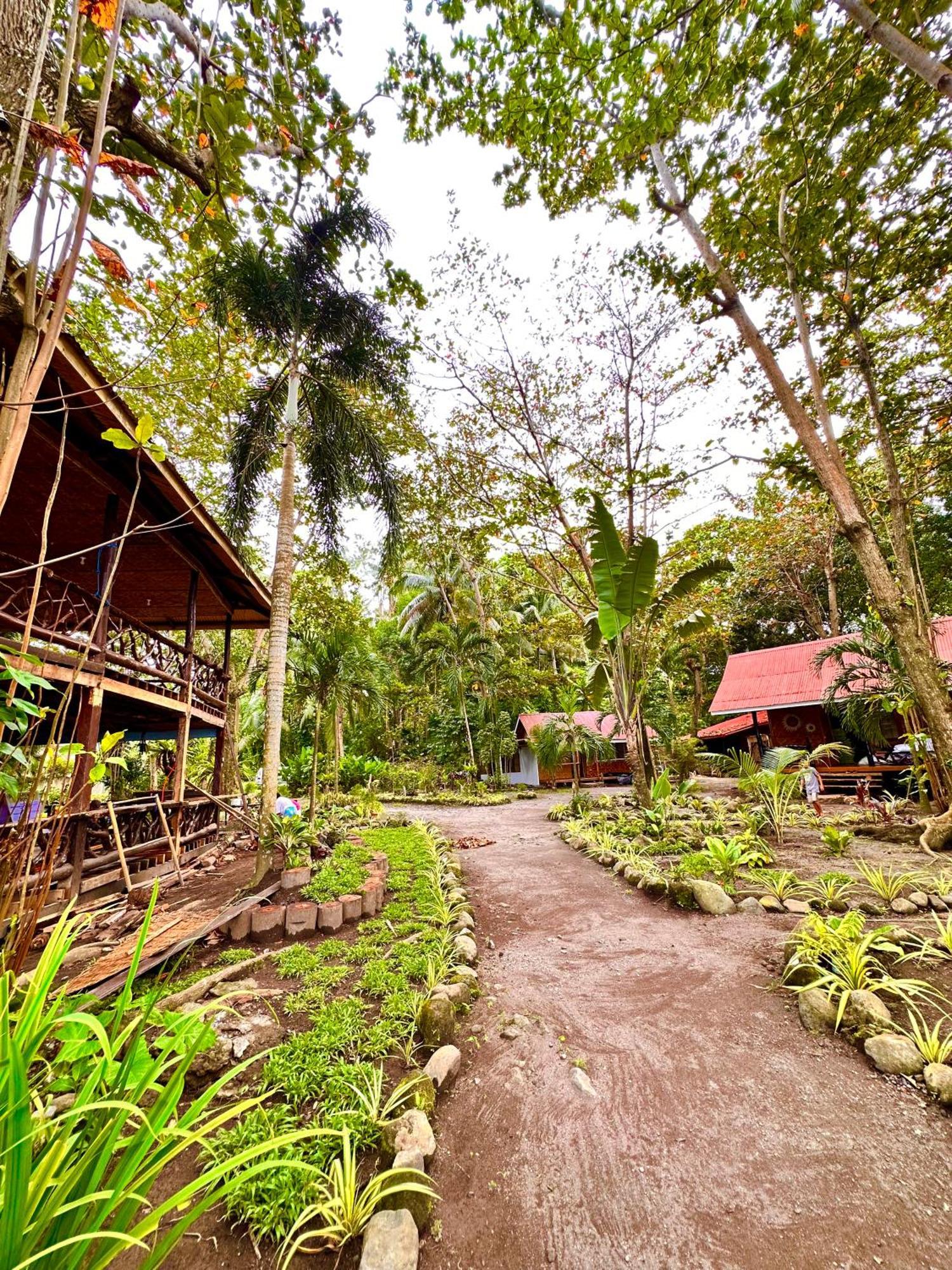 ממבג'או Playa Del Fuego Camiguin Beach Hostel & Resort מראה חיצוני תמונה